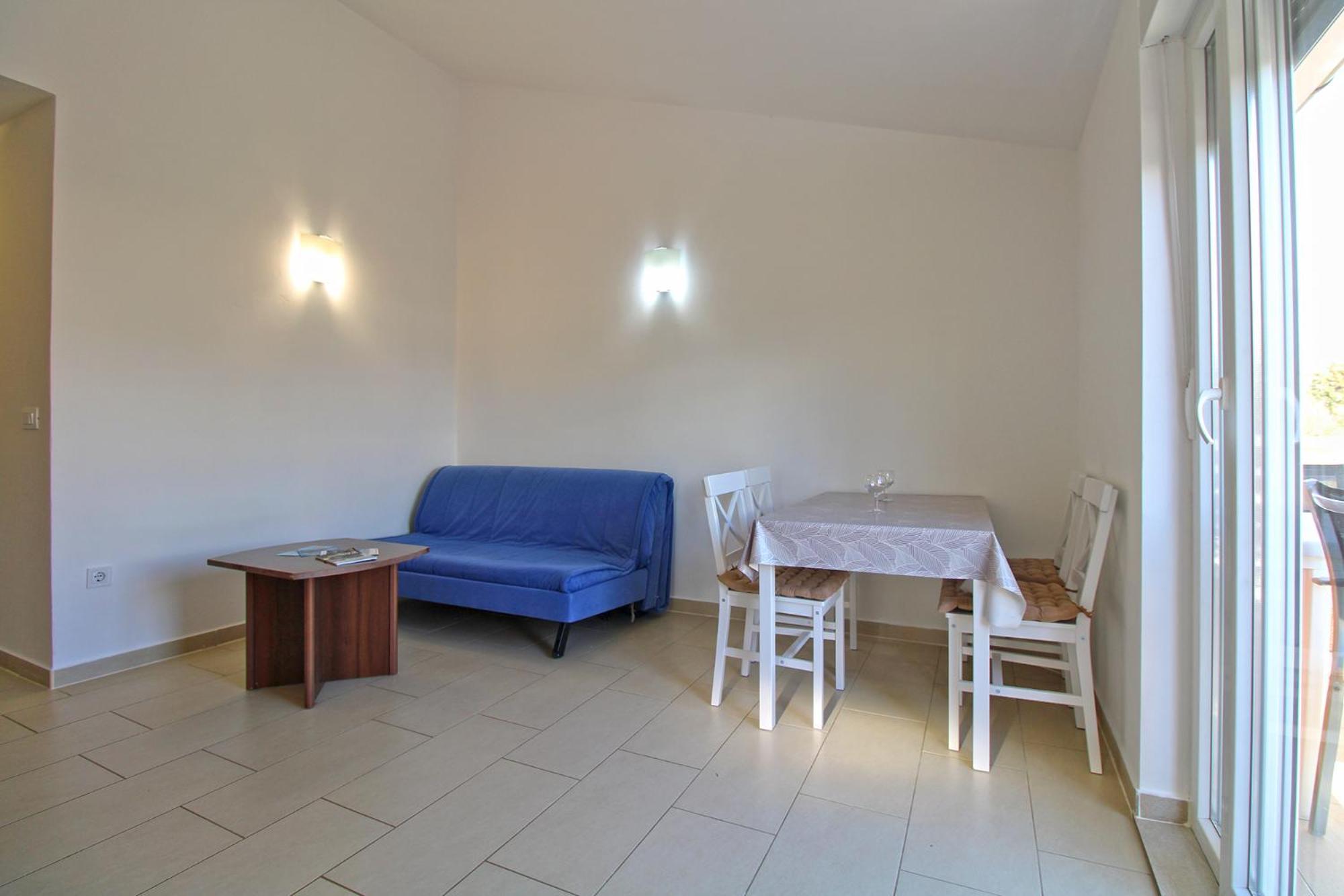 Milovan 1774 Apartment Liznjan