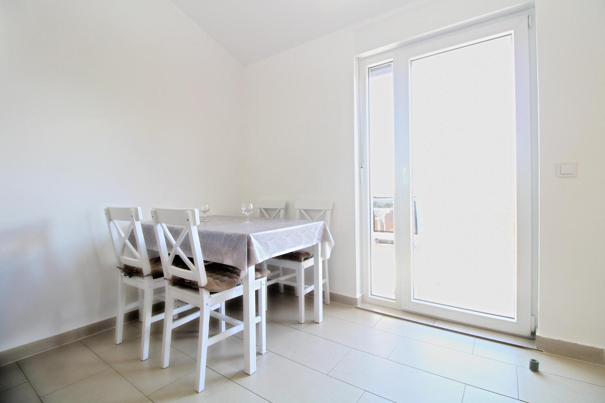 Apartment Milovan 1774 *
