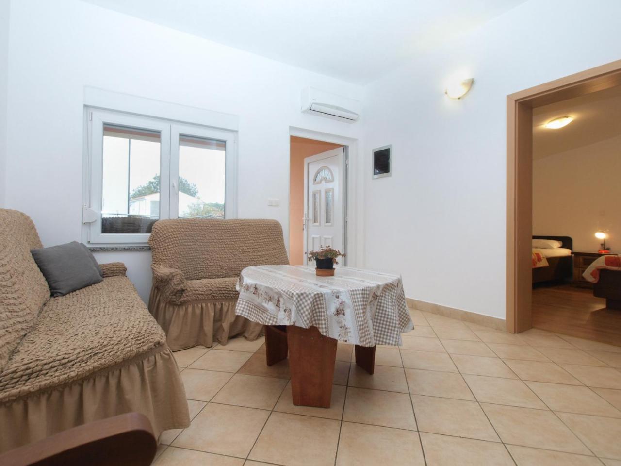 Apartment Milovan 1774 *