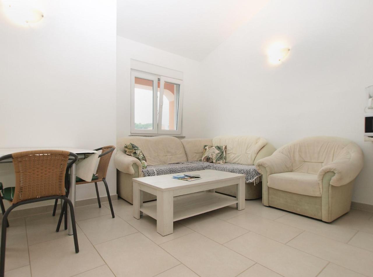 Apartment Milovan 1774 *